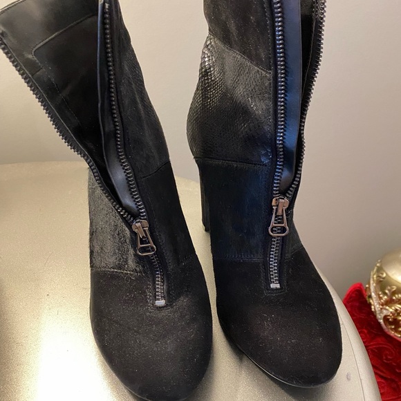 Black Suede Boot - Picture 1 of 4